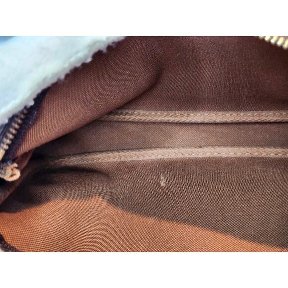 Louis Vuitton Monogram Pochette Accessoires Brown Shoulder Bag Y2K Style - Picture 10 of 15